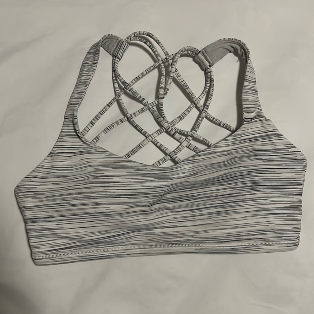 lululemon Woman's sport bra（Free to Be Bra)